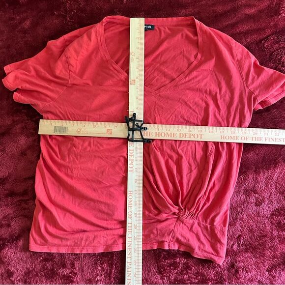 Express Red Orange Women’s Short Sleeve T-Shirt with Knot Detail - Picture 8 of 8
